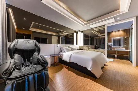 Dangjin Newcastle Hotel Отели рядом с достопримечательностью «Sapgyocheon Observatory»