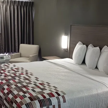 Red Roof Inn Fort Worth West Отели в г. Уайт Сетлемент