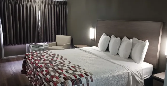 레드 루프 인 포트 워스 웨스트