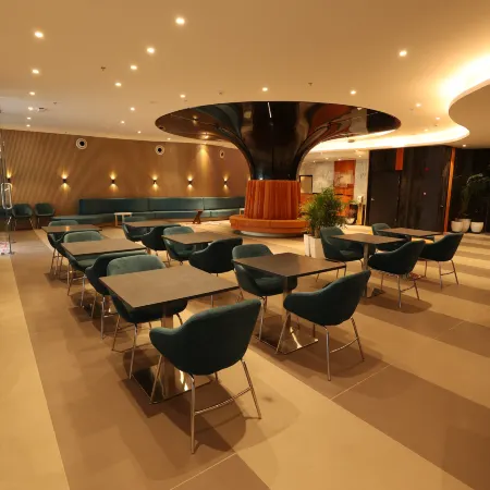 Holiday Inn Express & Suites JAIPUR GOPALPURA by IHG