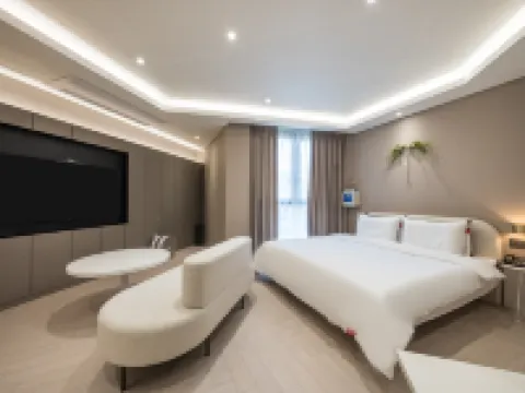 馬山陽德布朗點酒店 昌原市酒店