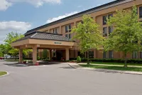 Larkspur Landing Ann Arbor - Gym