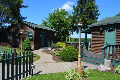 Moon River Cabins
