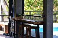 Maai Horm Boutique Resort - parking