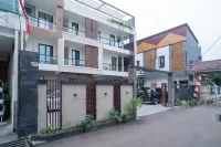 Yayah Rooms Bogor Syariah Mitra RedDoorz