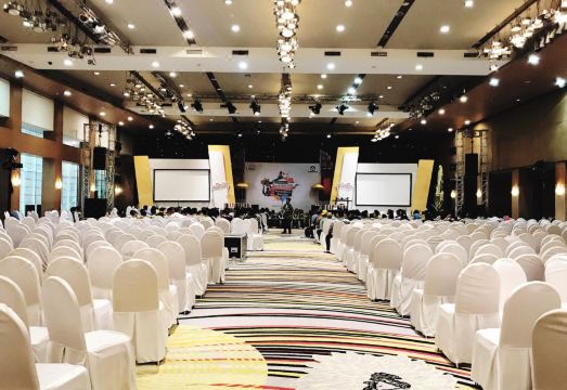 페이브호텔 멕스 툰중안 수라바야 주변 맛집