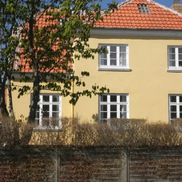 "Tobias" - 800m from the Sea