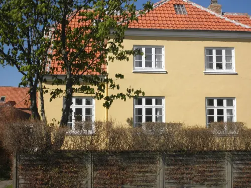 "Tobias" - 800m from the Sea