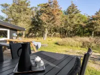 "Shalez" -  from the Sea