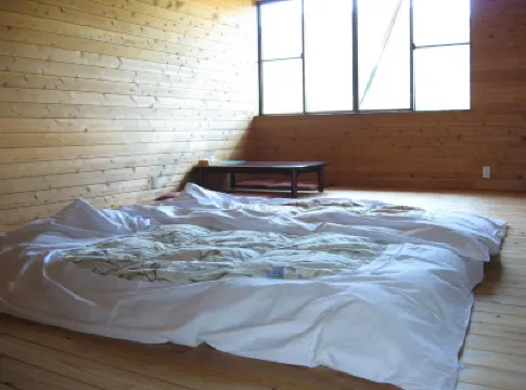 自然どまん中　星降る宿　塩沢山荘 高根第一ダム周辺のホテル