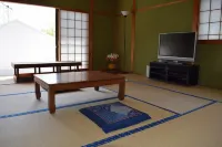B & B Kenyuraku