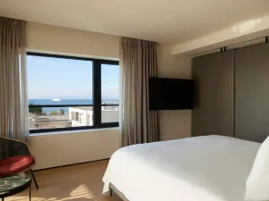 Dusit Suites Athens