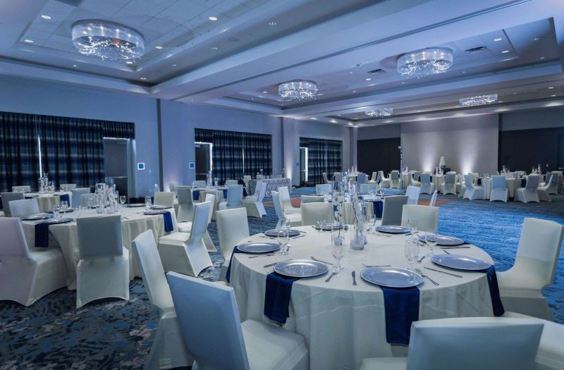 Embassy Suites by Hilton the Woodlands® at Hughes Landing photo 5