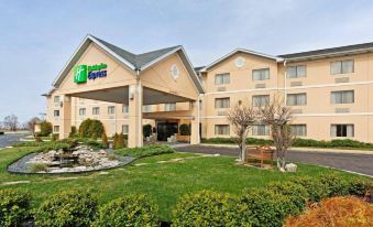 Holiday Inn Express Louisville Northeast