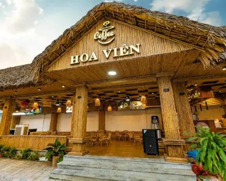 Hoa Vien Hotel - Kim Boi Hot Spring Hotels in Kim Boi District