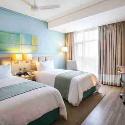 Holiday Inn Mauritius Mon Tresor Rooms