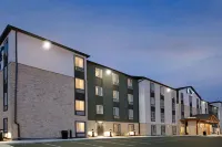 Extended Stay America Suites - Boston - Saugus Hotels near Square One Mall
