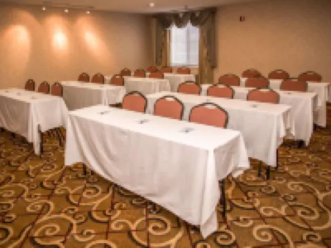 Sleep Inn & Suites at Concord Mills Hotels in Concord