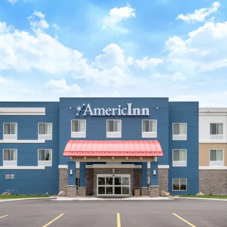 AmericInn by Wyndham Windom Отели в г. Уиндом