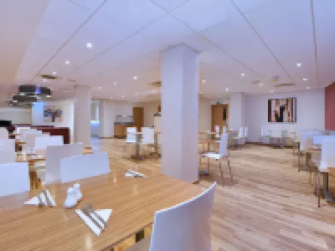 Travelodge Worcester Hotels in Worcester