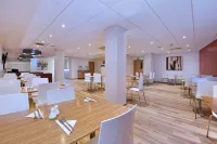 Travelodge Worcester Hotels in Worcester