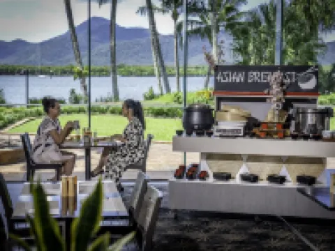 Hilton Cairns Hotels in Cairns