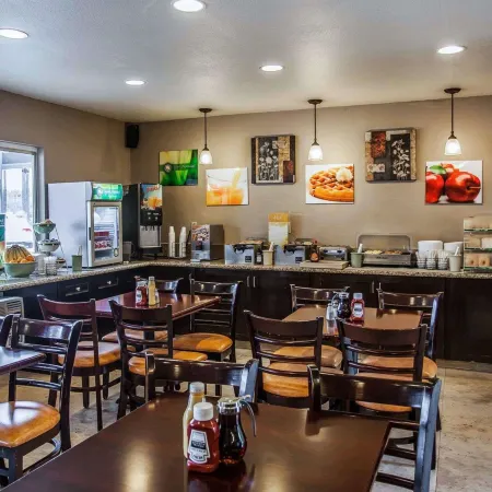 Quality Inn & Suites Anaheim at the Park
