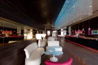 Golden Tulip Ana Dome Cluj - بار