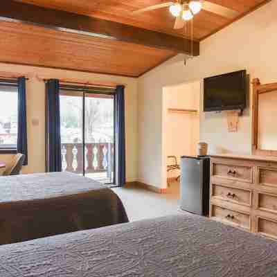 Alpine Lodge Red River Rooms