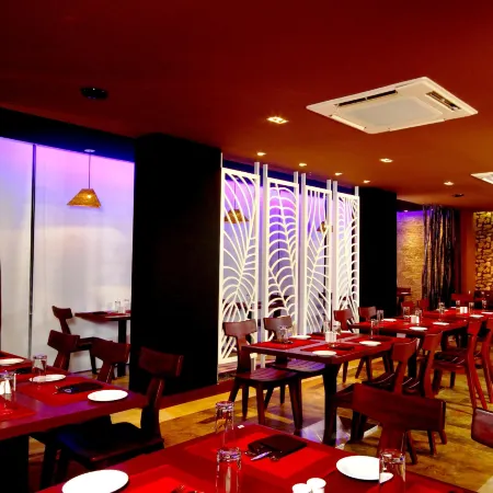 Diana Heights Luxury Hotel