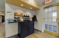 Extended Stay America Suites - Chantilly - Dulles - breakfast