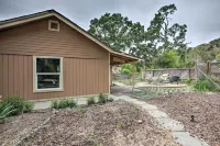 2 Mi to Dtwn Atascadero! Cozy Cottage w/ Yard