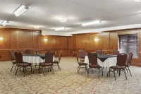 Best Western Plus Cobourg Inn  Convention Centre - Wifi