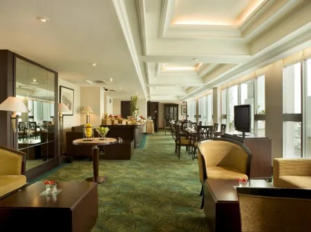 Hotel Santika Premiere Slipi Jakarta Отели рядом со станцией Поездная станция Гамбир