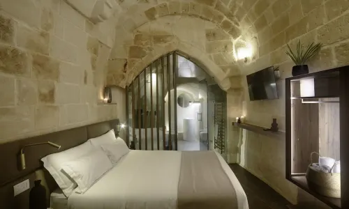 Le Malve Cave Retreat