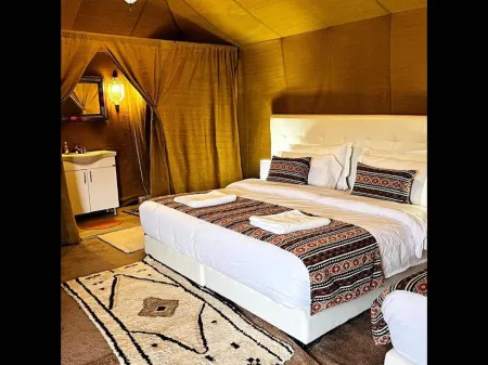 Merzouga Desert Camp and Camel Ride Отели в г. Errachidia Province