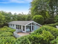 "Ludewiga" - 350m from the Sea Hotels in Glesborg