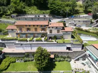 Lakeview le Vele Hotels in der Nähe von Museo Carcente