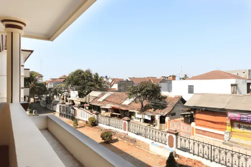 Wisma Anton Soedjarwo Near Hotel Photos