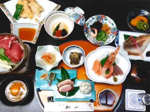 Momoyama Hôtels à : Fuefuki