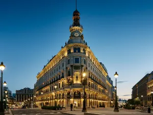 Four Seasons Hotel Madrid