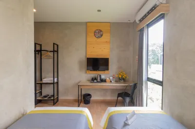SUMMERVILLE HOTEL MAJALENGKA Hotel dekat Objek Wisata Alam KUKUPU PANENJOAN