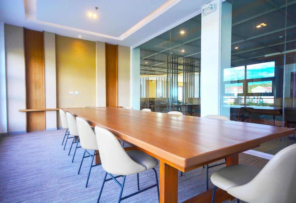 Sotogrande Hotel Palawan