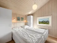 "Emelie" - 200m from the Sea - Bathtub