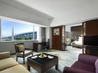 Pullman Guangzhou Baiyun Airport (Terminal 1) Hotels in Kanton