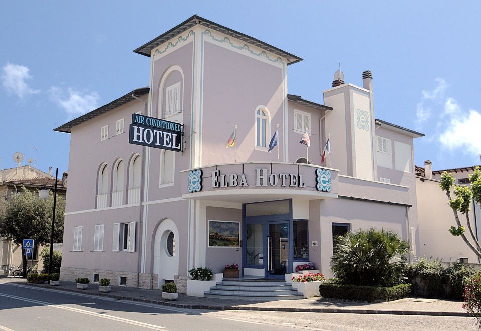 Elba Hotel - Housity