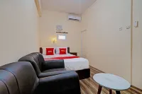 OYO 92871 Ciparay Residence Bojongsoang 호텔