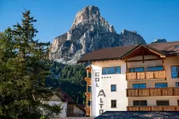 Hotel Col Alto Hotels in Colfosco