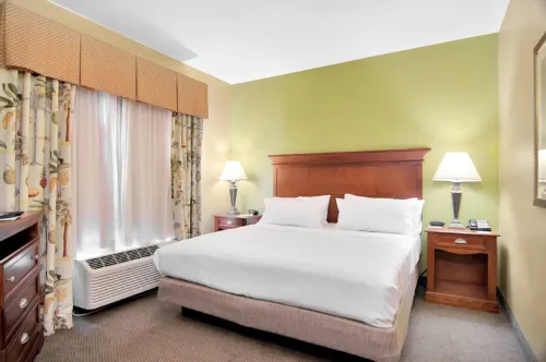 Holiday Inn Express & Suites DFW West - Hurst Hotels in Hurst