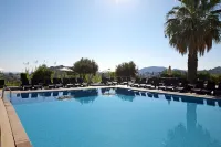 Hillside Studios & Apartments - Beach